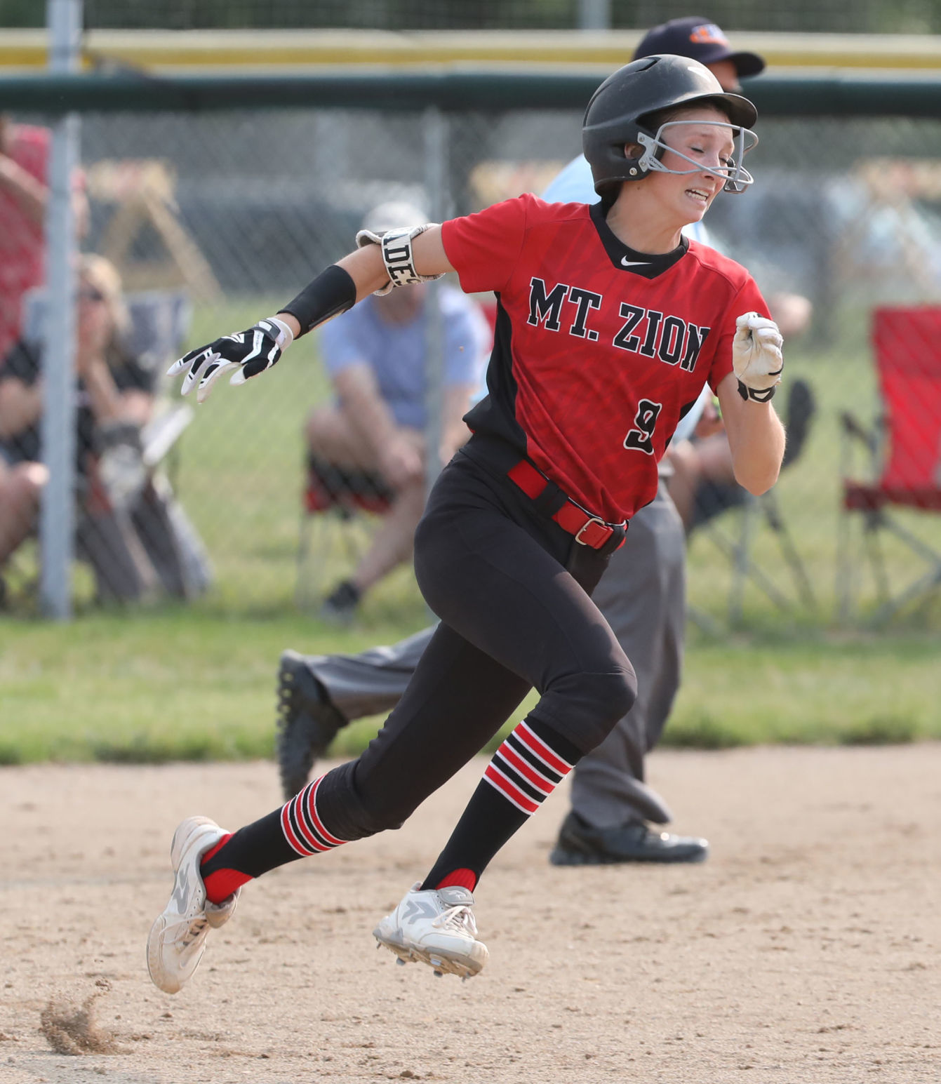 Mount Zion vs Centralia softball 4 6.3.19.jpg